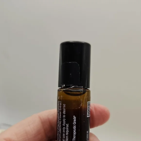 Doterra Jasmine Roller - Picture 4 of 4